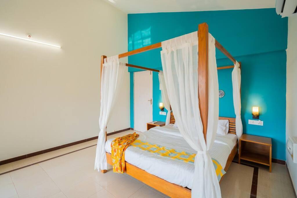 Lake View Villa Gandaulim Extérieur photo