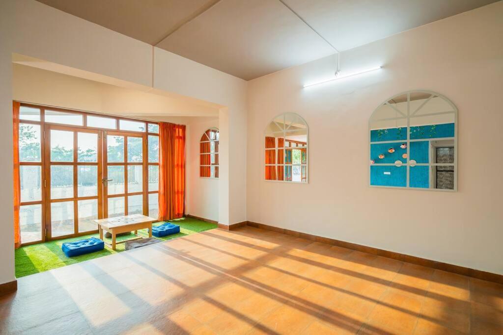 Lake View Villa Gandaulim Extérieur photo